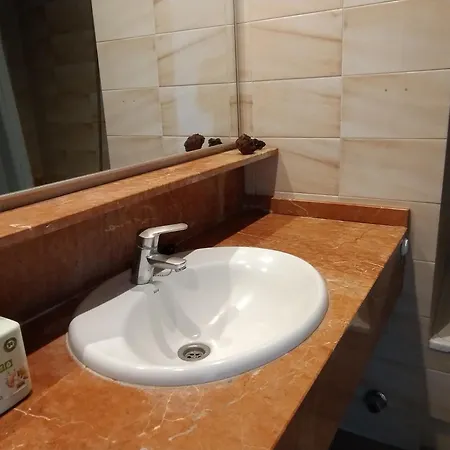 Апартаменты Bib's Pool Side And Ocean View